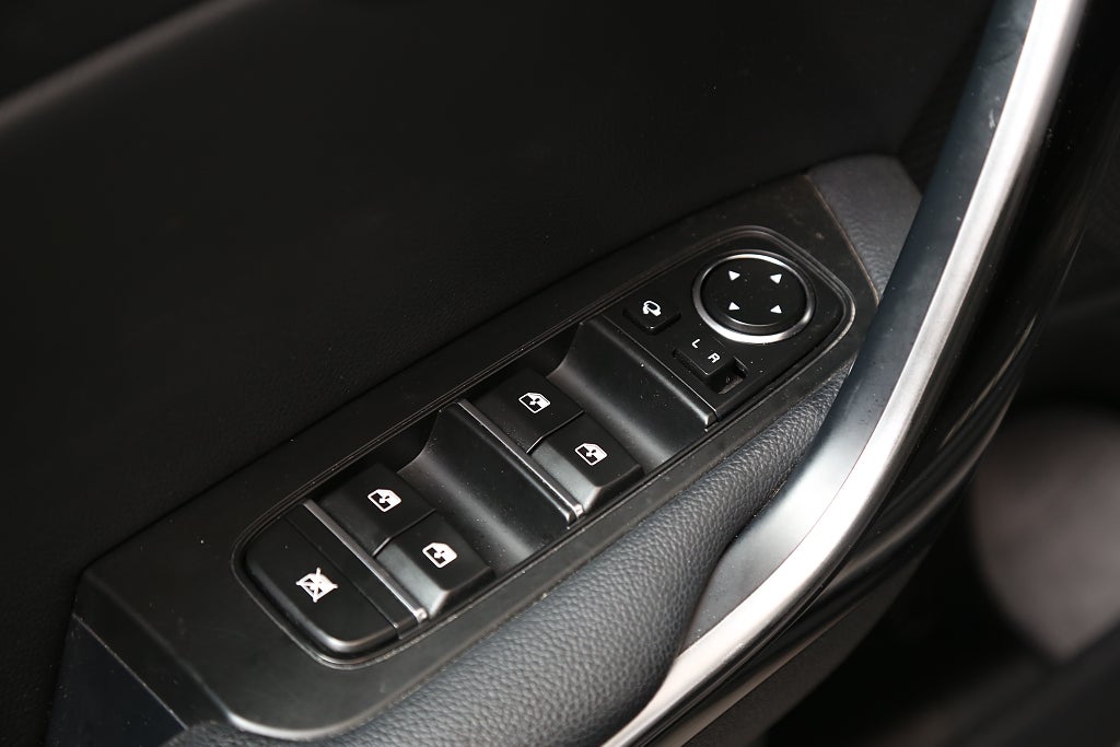 Kia Ceed Sportswagon Plug-in Plus 2 Panorama Skinn Drag Värmare 2021