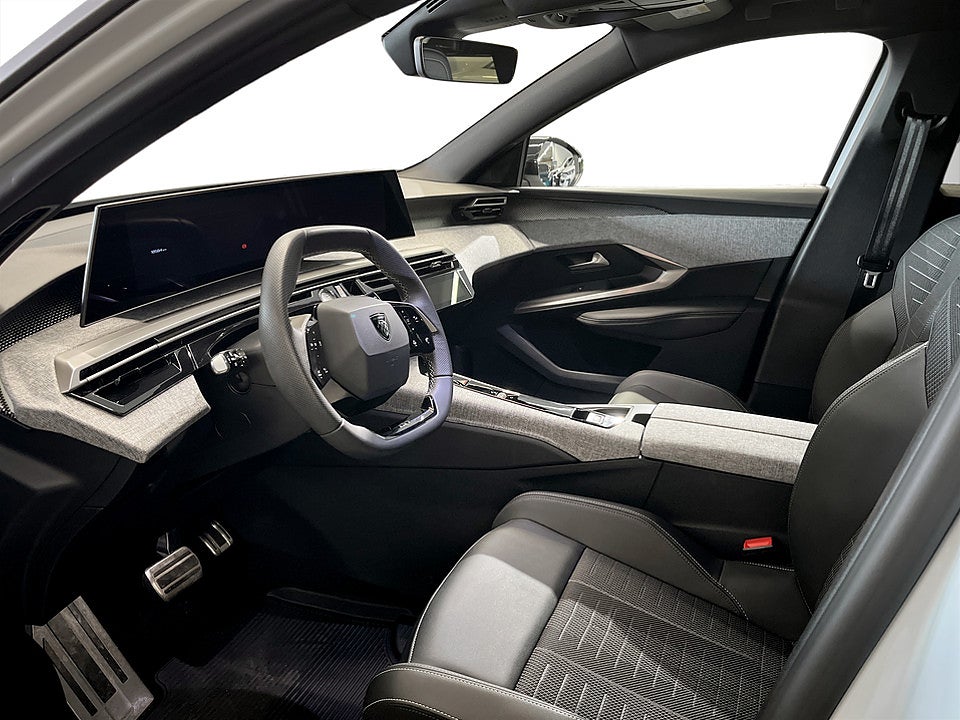Bild på Peugeot 3008 GT Hybrid 145hk Aut B-KAMERA CARPLAY