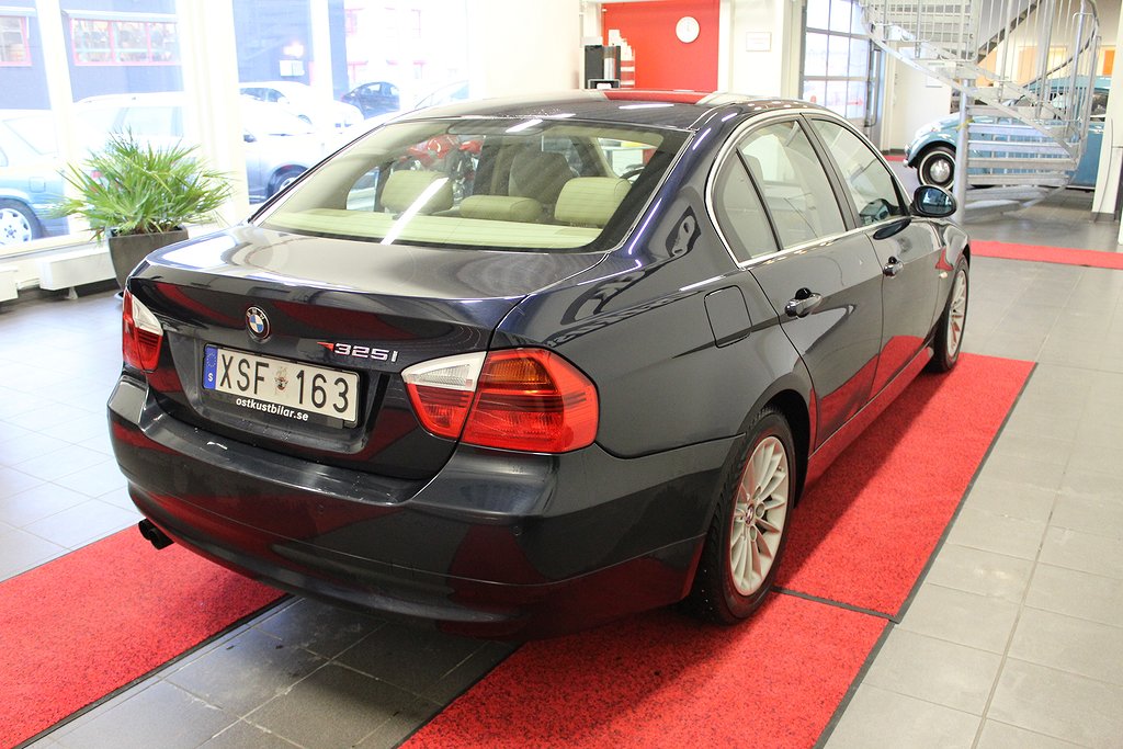 BMW 325, i Sedan Advantage, Comfort 218hk