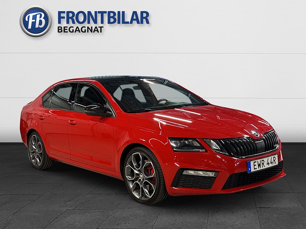 Skoda Octavia RS 2.0 TSI/Pano/el-stol/Drag/DCC Chassi/19"/EN ÄGARE