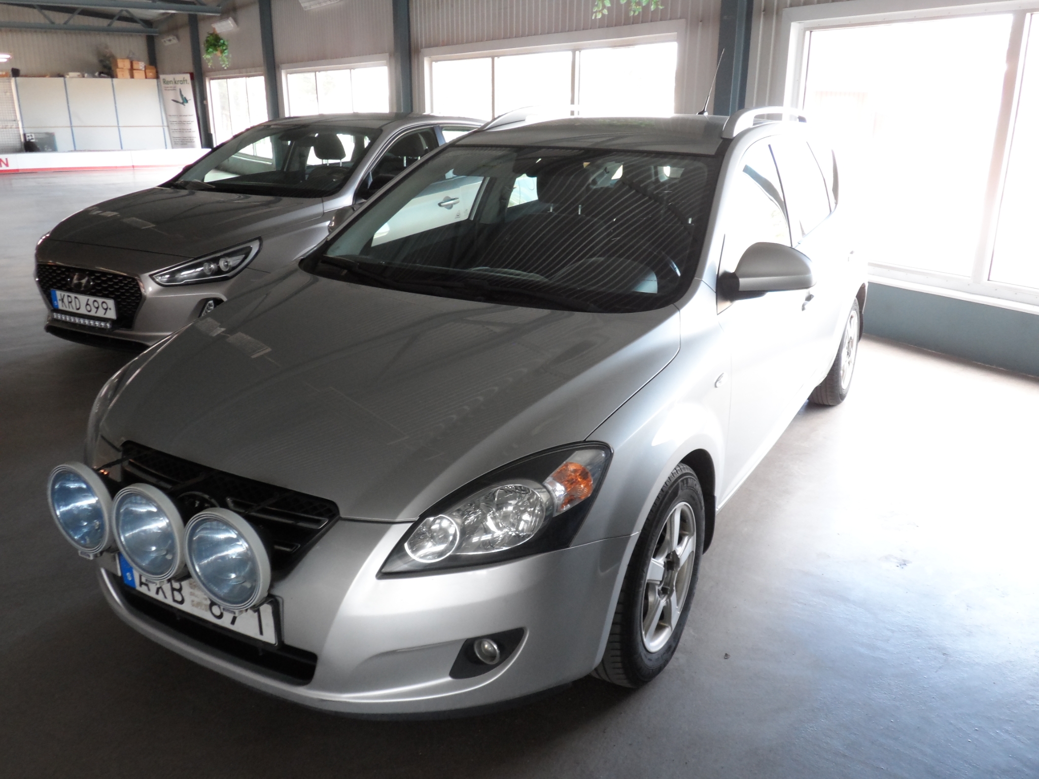 Kia Ceed 2.0 CRDi 140hk Kombi 2008, bild 3/35