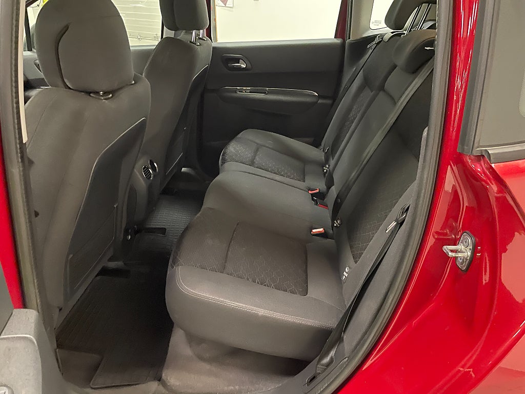 Peugeot 3008 1,6 e Hdi Automat