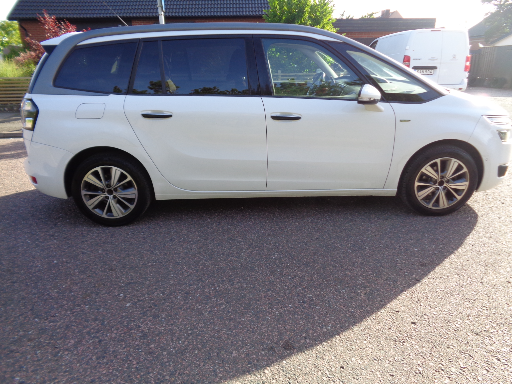 Citroen Grand C4 Picasso 2014, bild 6/10