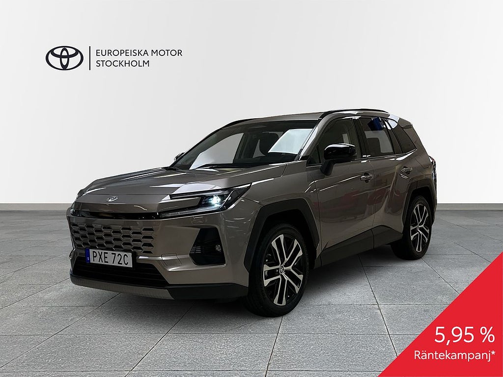 Toyota RAV4 Executive Panorama Nya mod. / V-Hjul