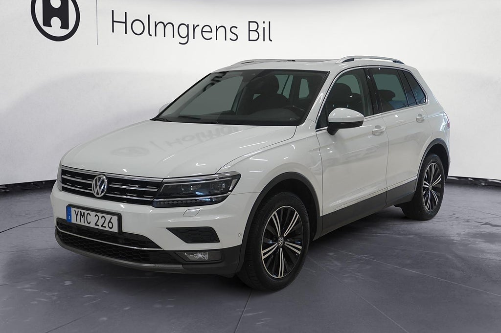 Volkswagen Tiguan 2.0 TDI SCR 4 Motion DSG Executive Pano 190hk | Ränta 1,99%