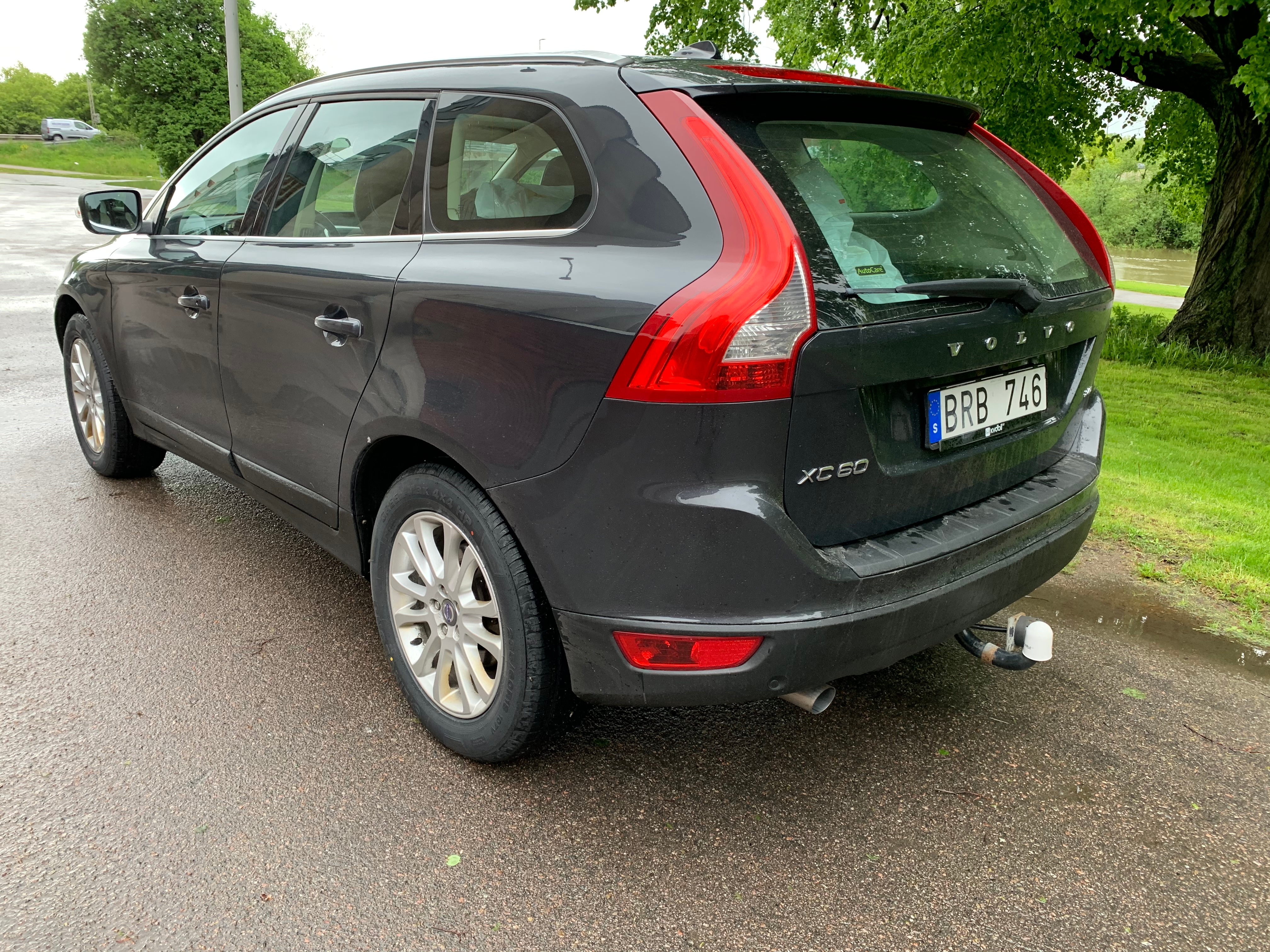 Volvo XC60 2.4D Geartronic Summum 175hk 2010, bild 3/36