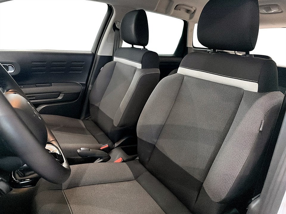Bild på Citroën C3 Aircross Shine 1.2 PT 130hk Aut - VÄRMARE, CARPLAY