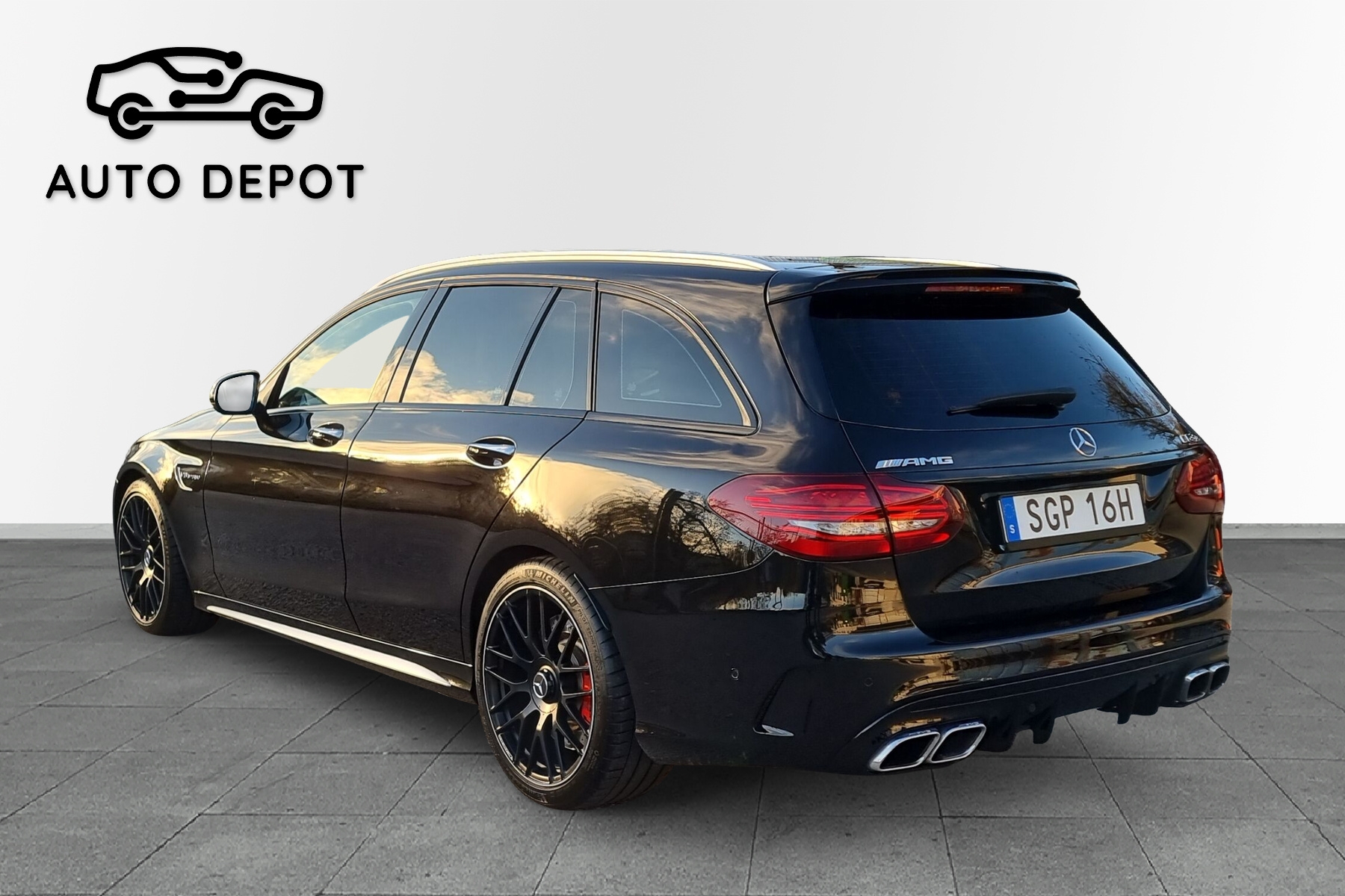 Mercedes-Benz C 63 AMG T 2020, photo 4/28