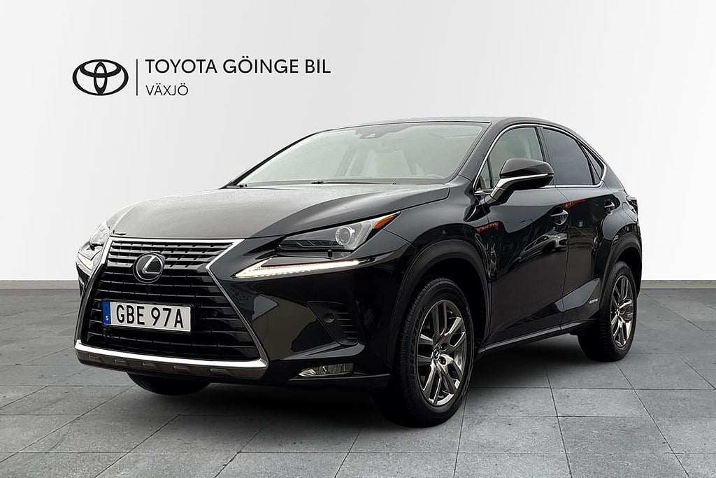 Lexus NX300h