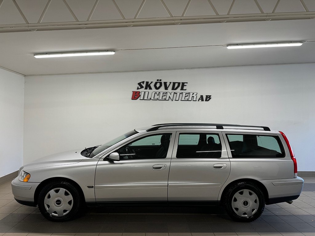 Volvo V70 2.4 140hk Business/M-Värmare/Farthållare/Räntefri