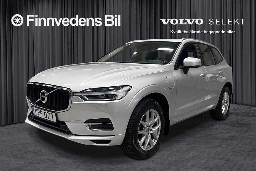 Volvo XC60 T8 TE Momentum Edition *V-Hjul/Drag/Navi/teknikpkt*