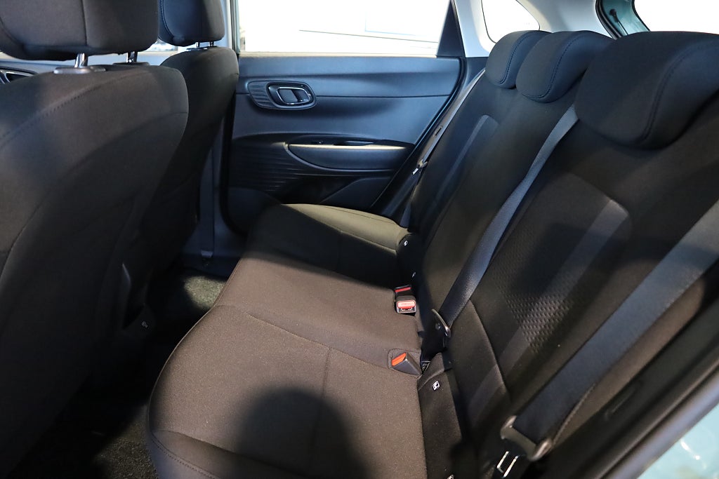 Hyundai i20 DCT Advanced Sollucka *Lagerbil för snabb leverans 2026