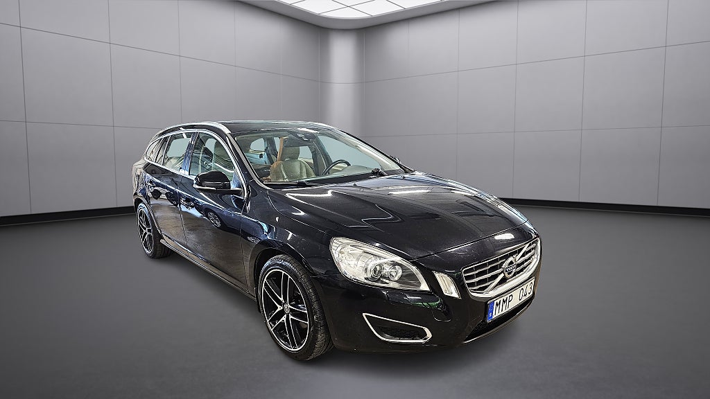 Volvo V60 T4 Powershift Summum Euro 5 Nybesiktad Nyservad Drag