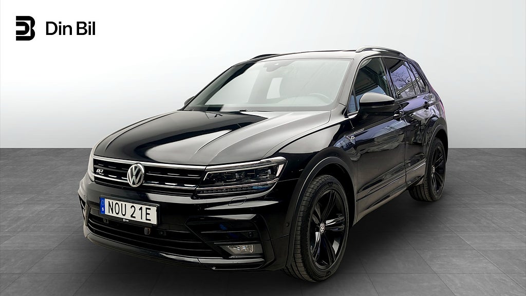 Volkswagen Tiguan R-Line Black TDi190/Panorama /P-Värmare/Drag