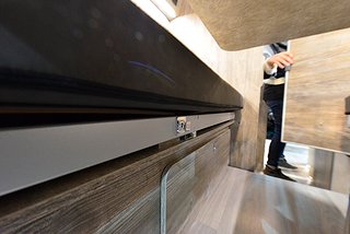 Husbil-halvintegrerad Robeta Helios 9 av 11