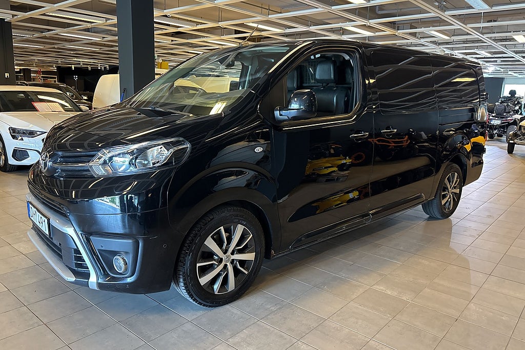 Toyota ProAce 2.0 D-4D Lång / Drag/ Värmare/Dubbla dörrar/Aut/NAV
