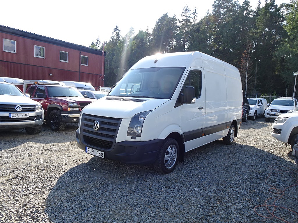 Volkswagen crafter 2.5TDI Nyservad*