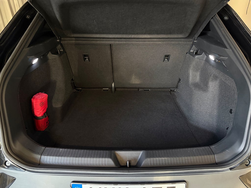 Volkswagen ID.4 Pro Performance DRAG Park-värmare 360°-Kamera Rattvärme bild 19