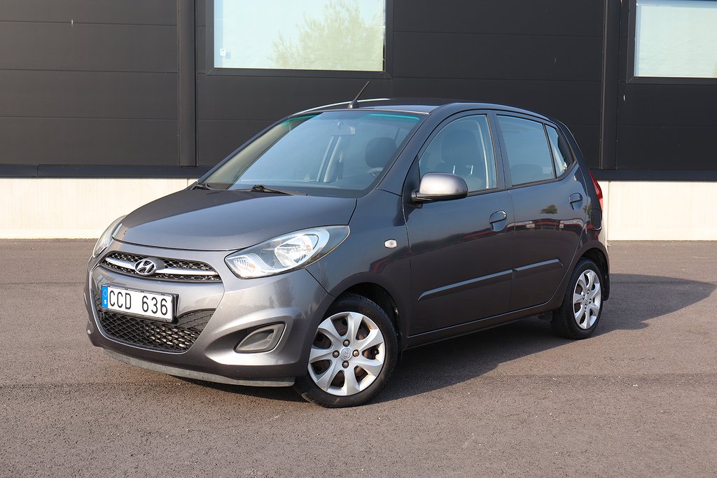 Hyundai i10 1.1  Premium * OBS 1.167 Mil - 1 ÄGARE * Nyskick