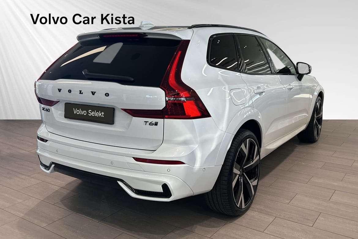 Volvo XC60 T6 Plus Nordic 2026, bild 5/10