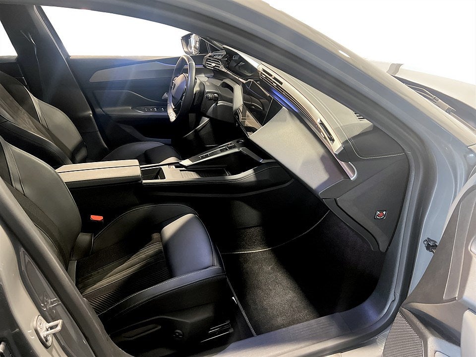 Bild på Peugeot 308 SW GT 1.2 PT 130hk Aut - 360-KAMERA, CARPLAY