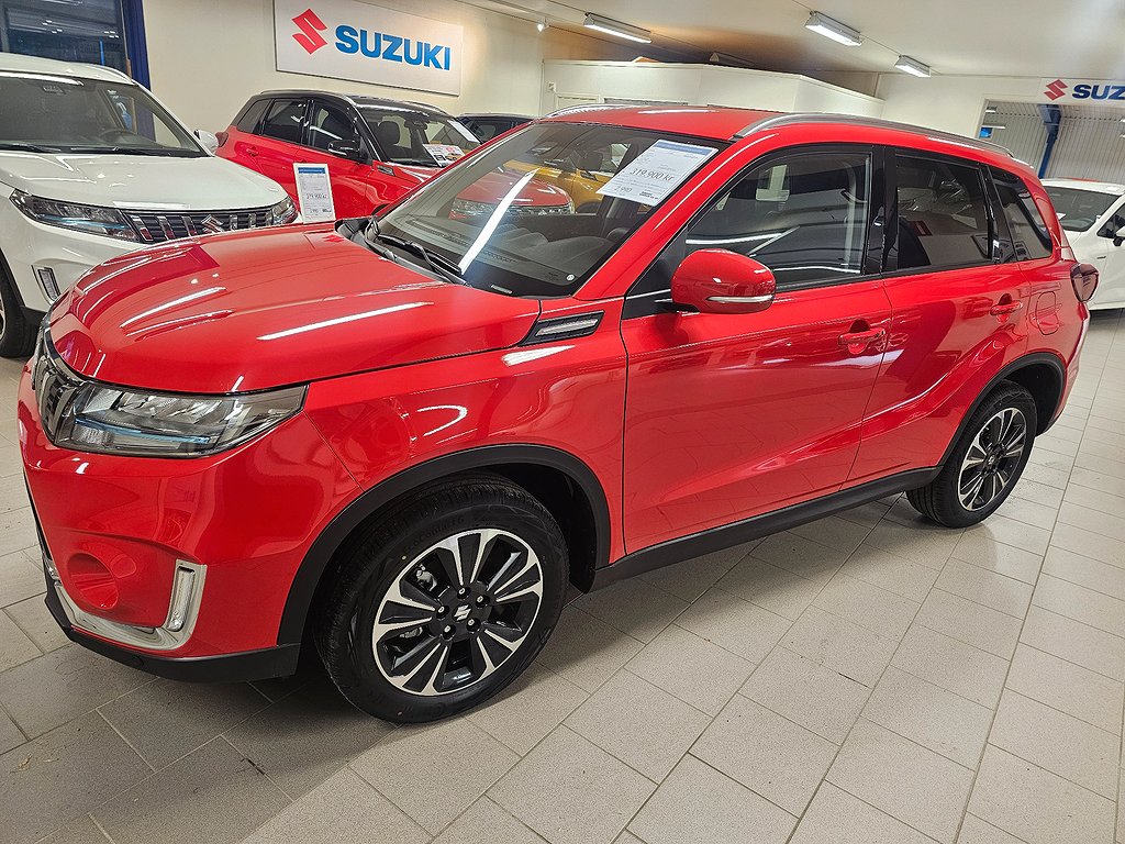 Suzuki Vitara AllGrip Inclusive Hybrid kampanj spara 47000:-