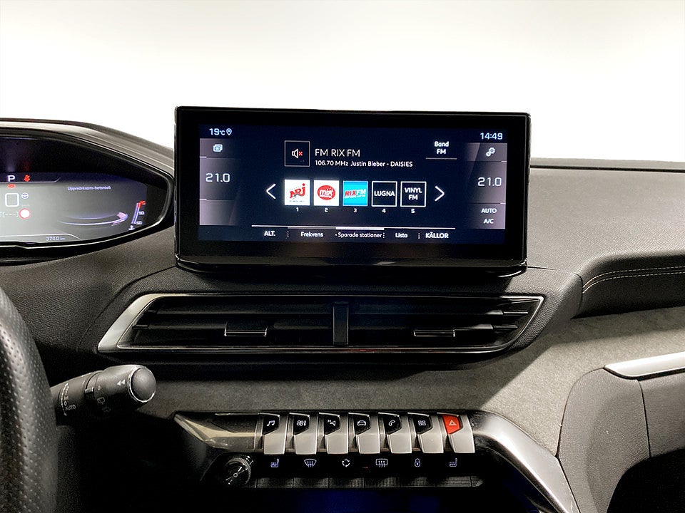 Bild på Peugeot 5008 GT 1.2 PT 130hk Aut 7-SITS B-KAMER CARPLAY