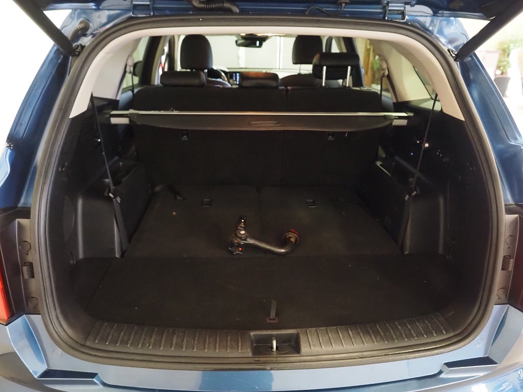 Kia Sorento PHEV 265hk Advance 7-Sits Drag Skinn Navi Kamera Moms