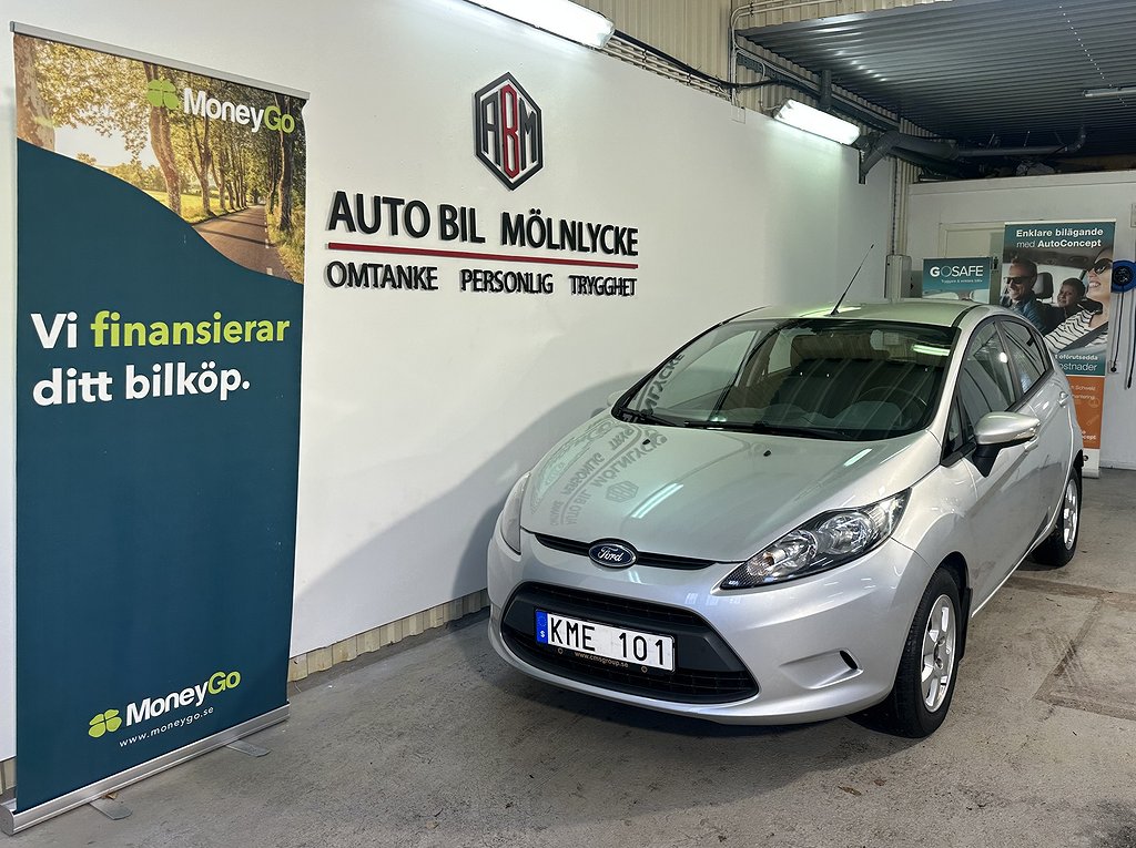 Ford Fiesta 5-dörrar 1.25 Trend Euro 4 NY SERVAD & Besiktad