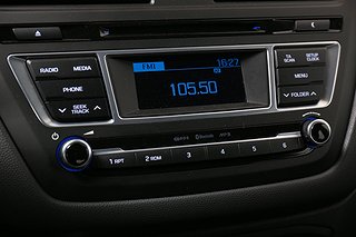 Halvkombi Hyundai i20 15 av 19