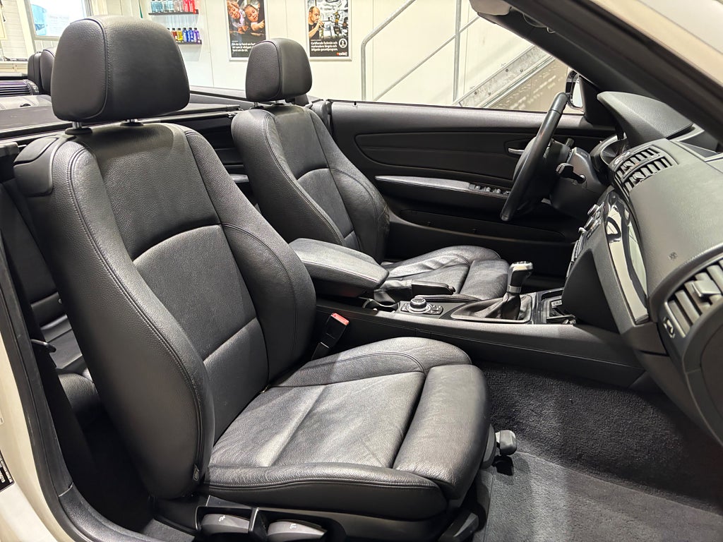 BMW 118I Convertible Advantage Comfort Navi