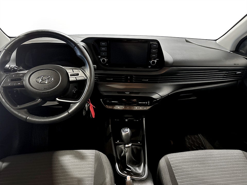 Bild på Hyundai i20 Essential 1.2 MPi 84hk P-SENSORER