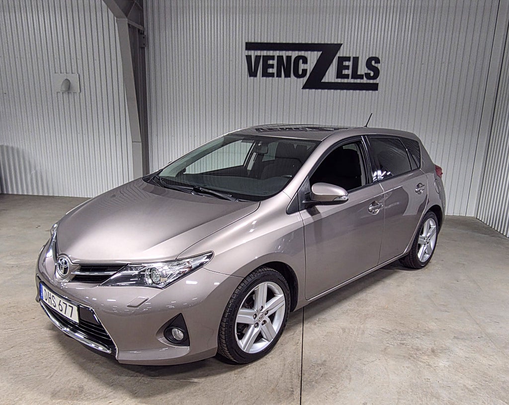 Toyota Auris 1.6 Edition 50 Backkamera Kamkedja