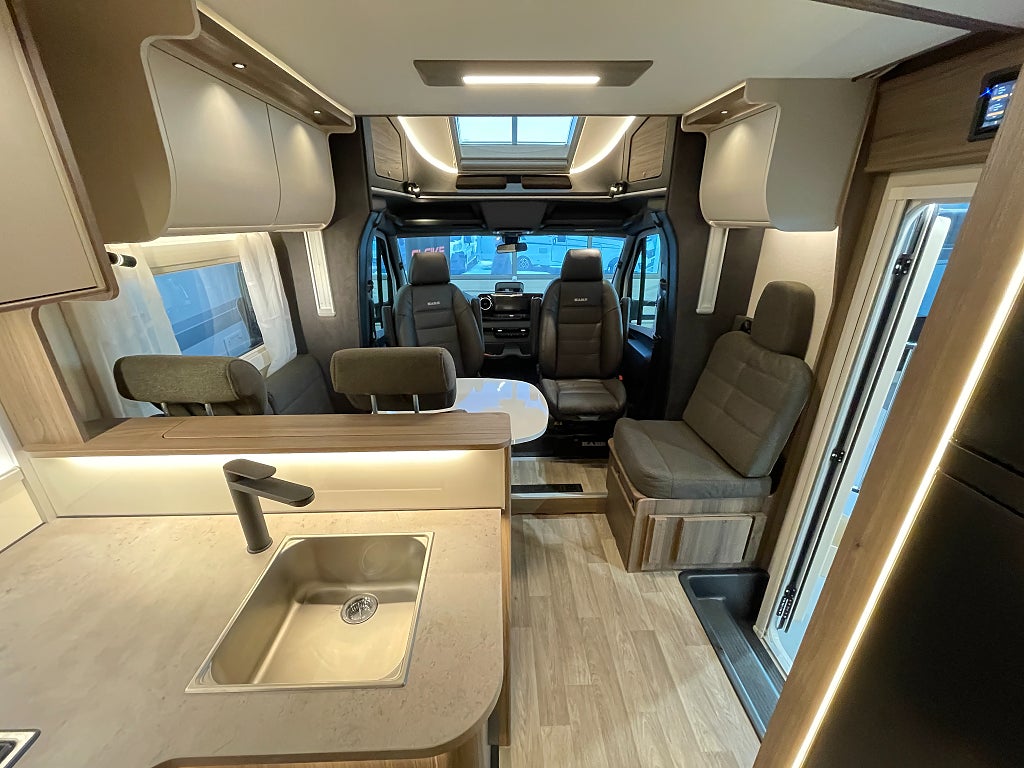 Kabe TMX Royal 810 LQB / ALDE / Taksäng / 5bält / Ugn / MB / Automat/ - Kabe