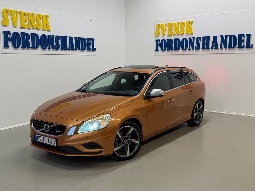 Volvo V60 T5 (240HK) R-Design Taklucka (Dragkrok) Euro 5
