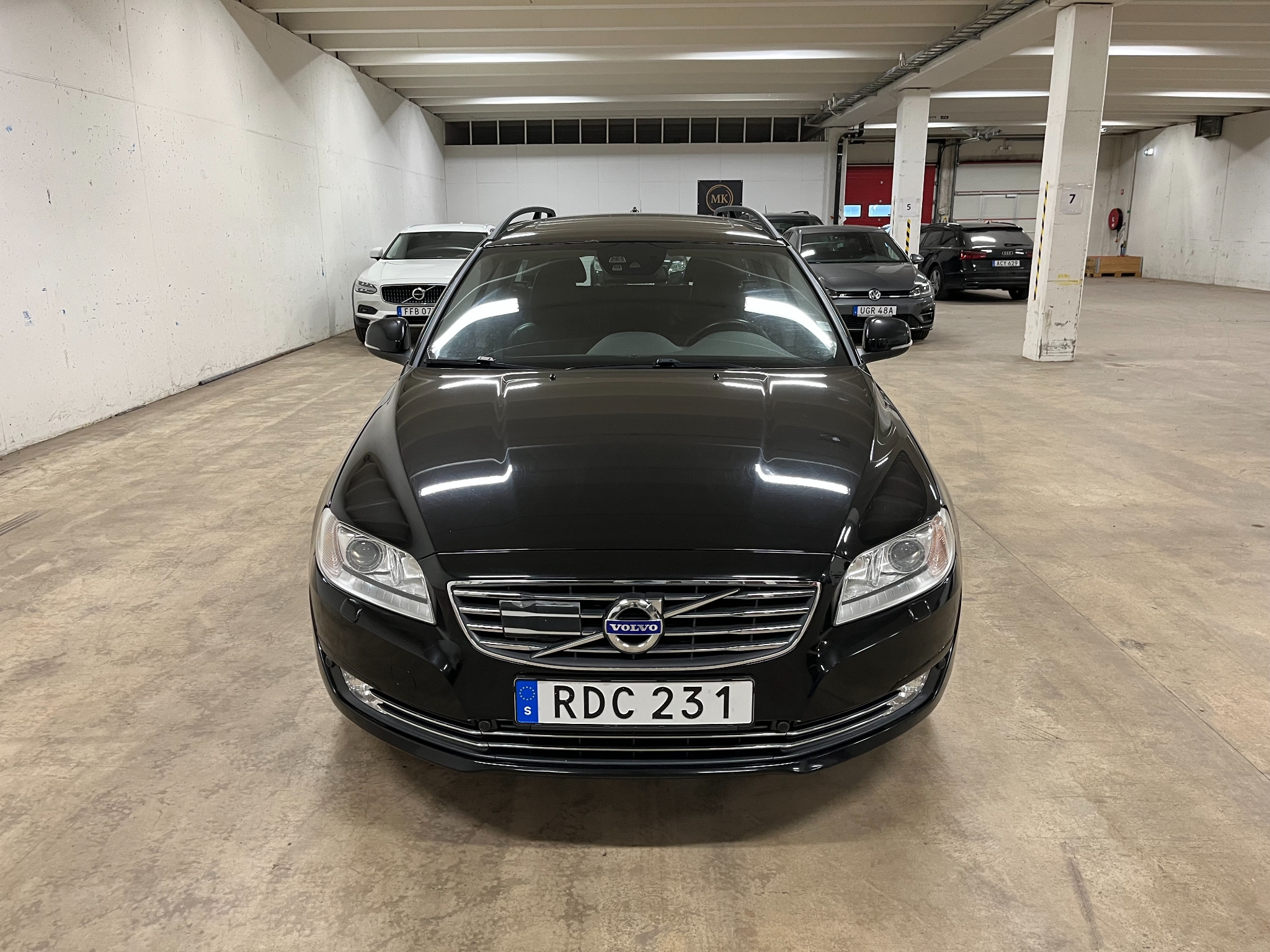 Volvo V70 D3 Classic, Momentum Euro 6 2016, photo 2/39