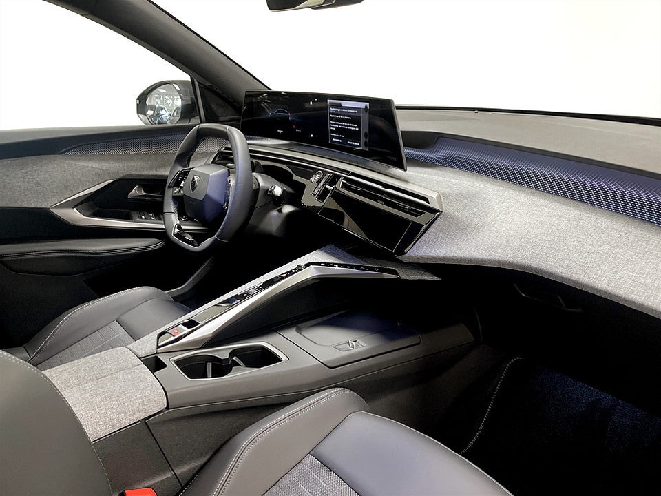 Bild på Peugeot 3008 GT Hybrid 145hk Aut B-KAMERA NAVI