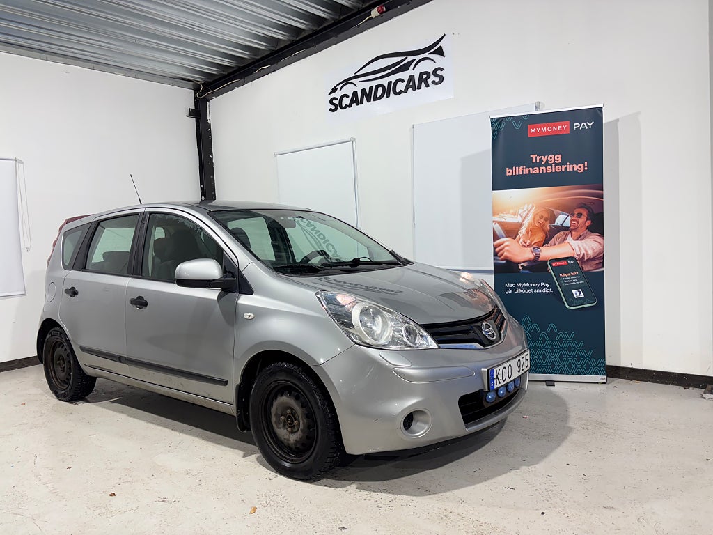 Nissan Note 1.6 AUTOMAT P-SENSOR S+V DÄCK NY BESIKTAD 0%RÄNTA