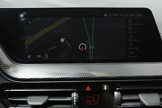 Halvkombi BMW 118I 18 av 23