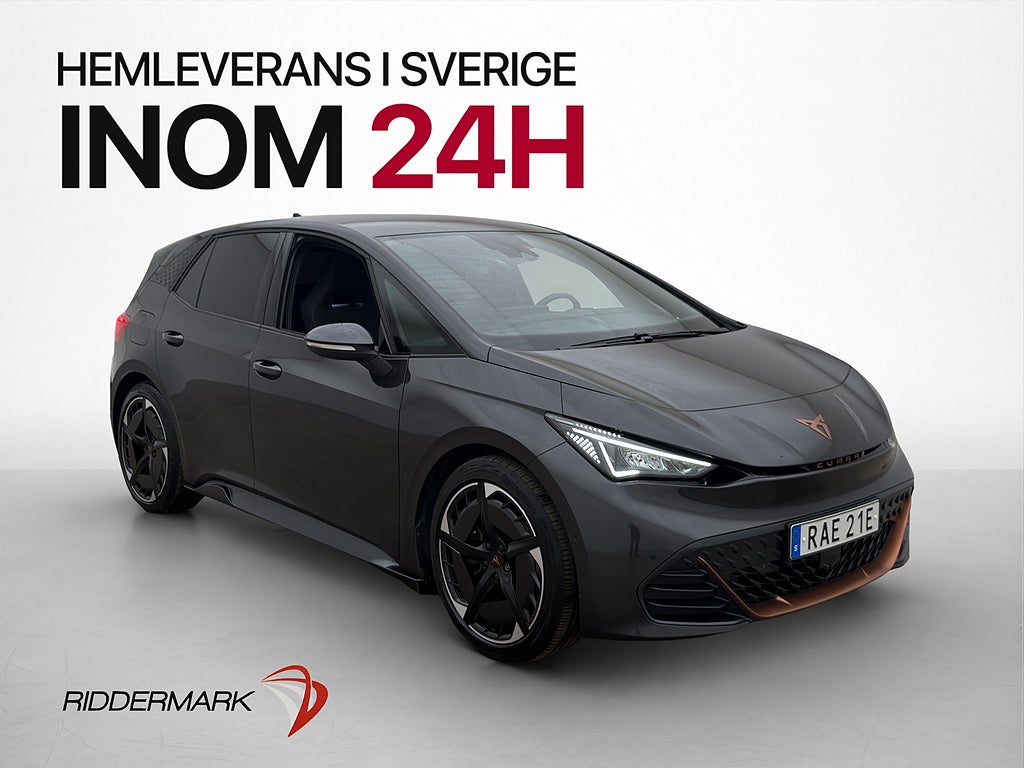 Cupra Born e-boost 82 kWh Kamera CarPlay Adaptiv Sensorer