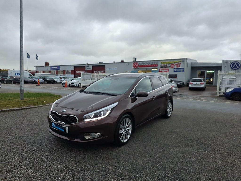 Kia Ceed cee'd_sw 1.6 GDI Comfort 1 Års Garanti 0% Ränta 36 Mån