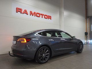 Sedan Tesla Model 3 6 av 21