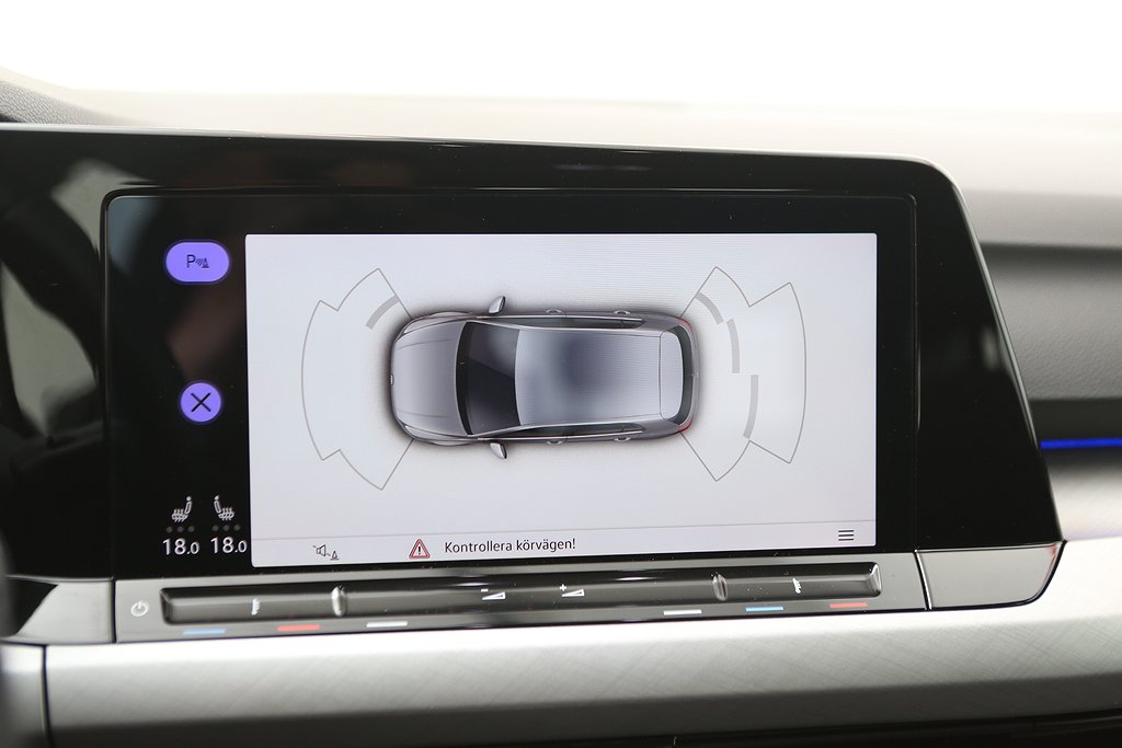 Volkswagen Golf 1,0 TSI 110hk Base 5D P-sensor CarPlay 2023