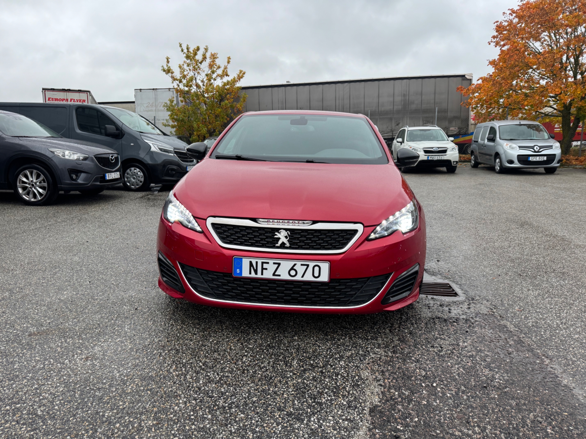 Peugeot 308 GTi 2016, kuva 2/10