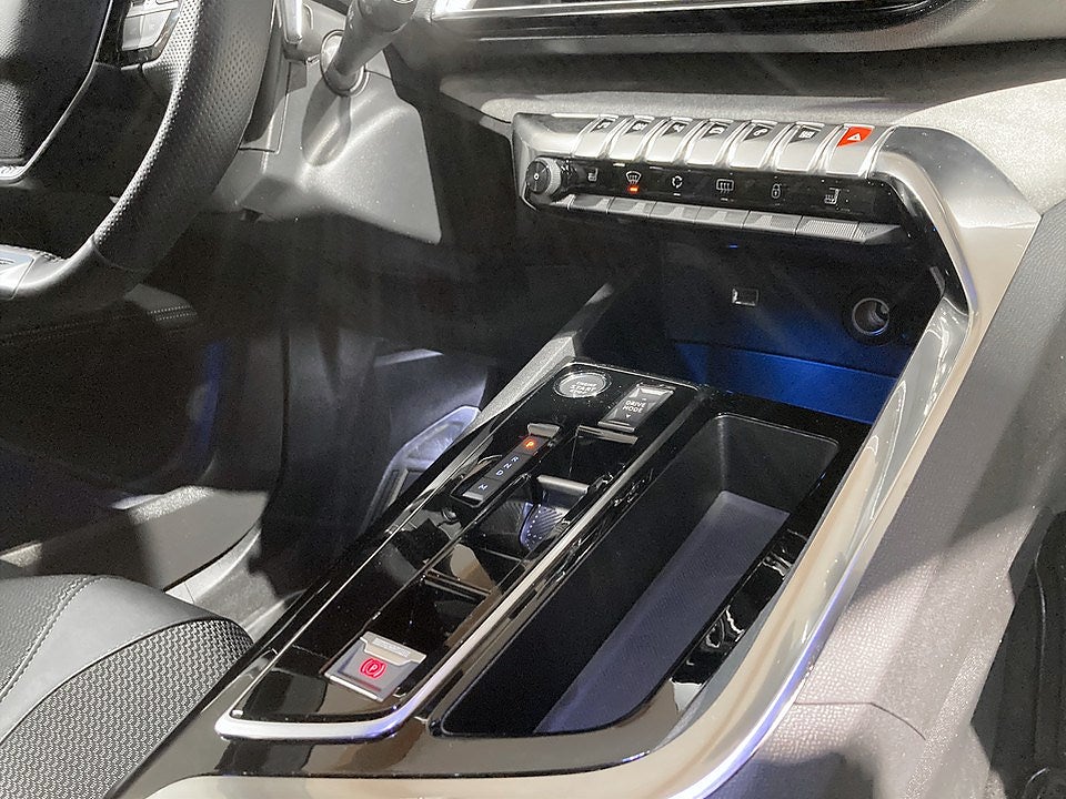 Bild på Peugeot 5008 GT 1.2 PT 130hk Aut - 7-SITS,B-KAMERA,CARPLAY