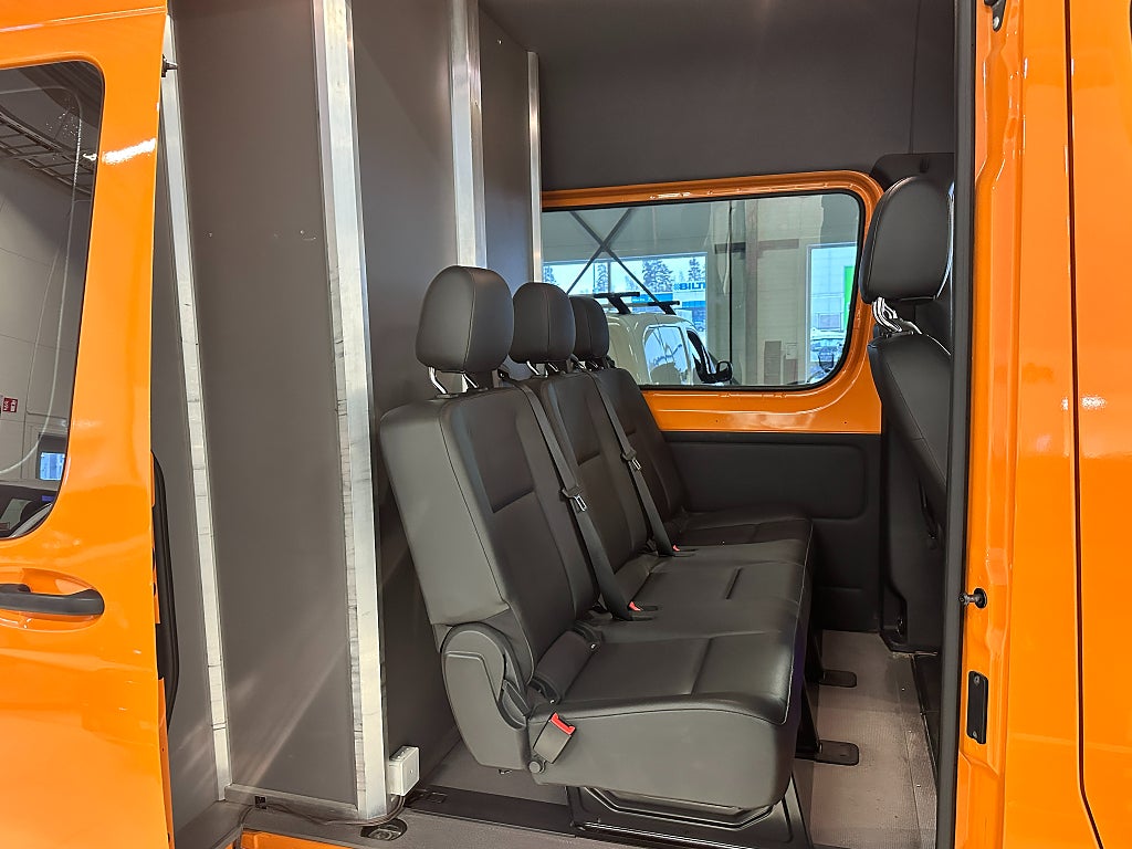 Mercedes-Benz Sprinter 316 CDI 5-sits 7G-Tronic Plus Mixto Dubbelhytt Halvskåp thumbnail
