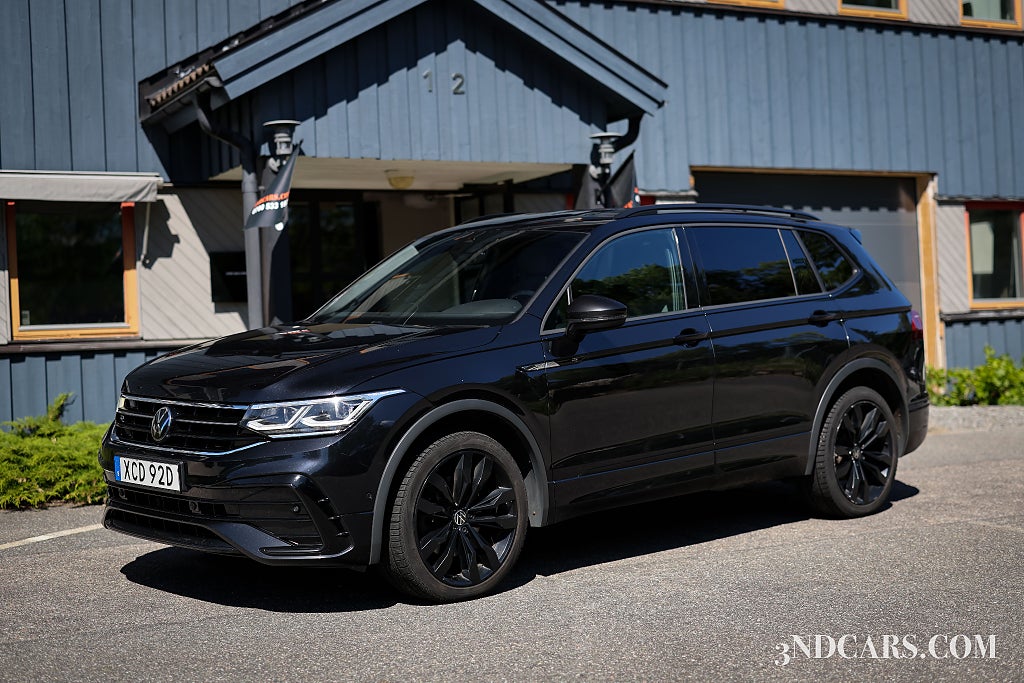 Volkswagen Tiguan Allspace 7-sätes 2.0 TDI MOMS 4Motion R-Line Drag MM