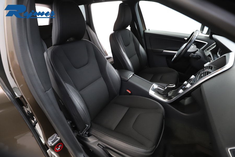Volvo XC60 2016, bild 7/49