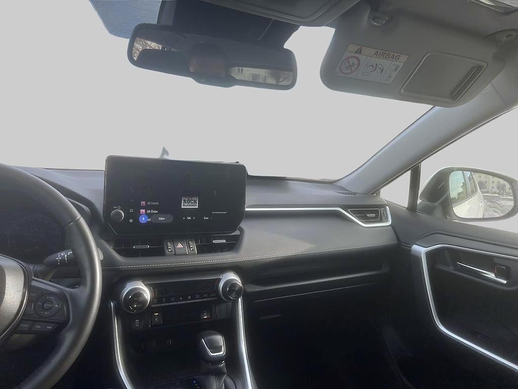 Toyota RAV4 2023 - miniatyr 10