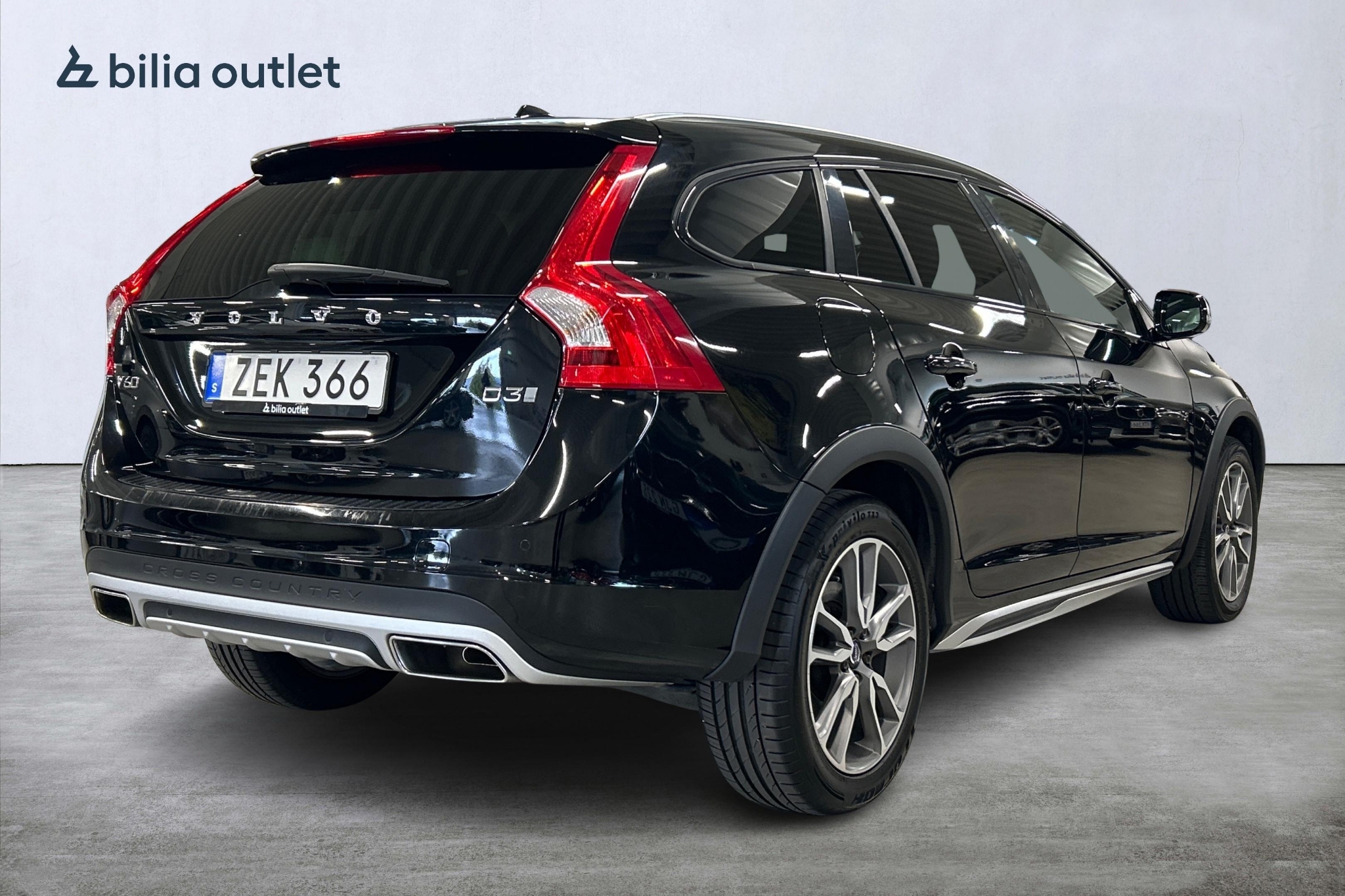 Volvo V60 Cross Country 2018, kuva 6/10